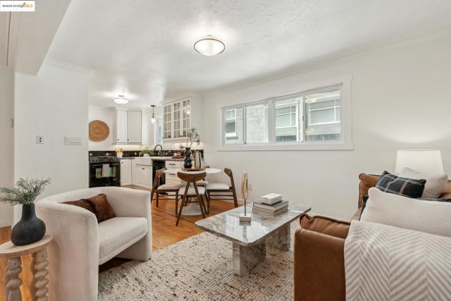 30 Domingo Ave, Berkeley CA: https://media.crmls.org/mediaz/1e31adfe-dcf0-4c86-91b1-5f4cfe11db51.jpg