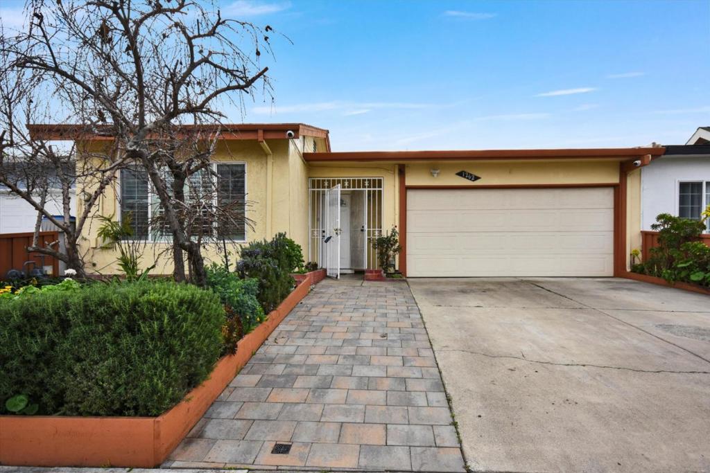 1262 Turtlerock Drive