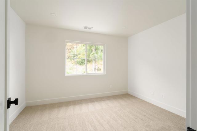 5077 Ashberry, Carlsbad CA: https://media.crmls.org/mediaz/1e347d80-2069-447b-89b2-bb3fb56ccdef.jpg