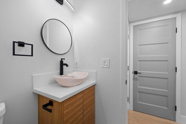 Image 30 of 57 For 10594 Rookwood Drive