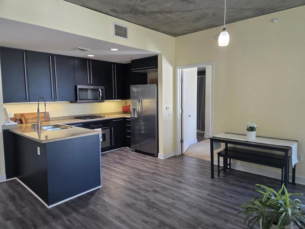 801 Ash St - photo 10