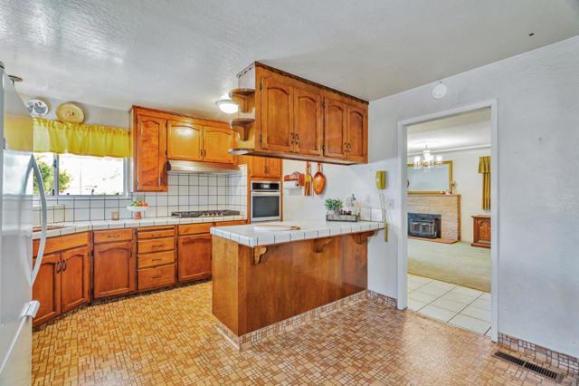 93 Alexander Court, San Jose CA: https://media.crmls.org/mediaz/1e35bc9d-5011-4114-802d-e415a3fef2a9.jpg