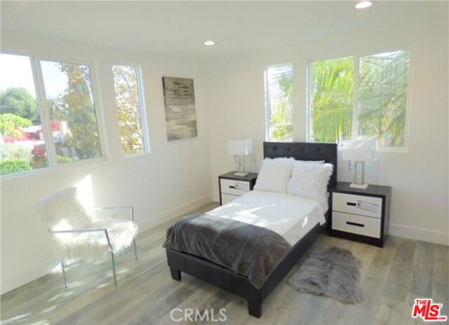1113 Carmona Avenue, Los Angeles CA: https://media.crmls.org/mediaz/1e361326-c15d-4807-8f33-ba5a92bb6b88.jpg