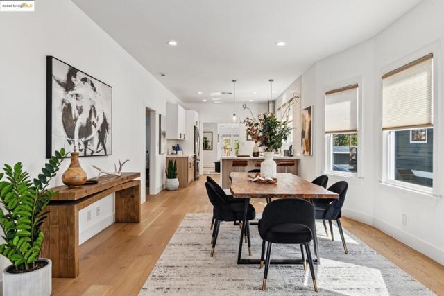 934 Apgar St, Oakland CA: https://media.crmls.org/mediaz/1e3645c7-92be-4b0c-aa07-5dab65aef95f.jpg