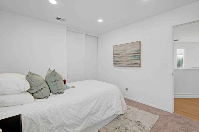 2425 Glenview Drive, Hollister CA: https://media.crmls.org/mediaz/1e365777-fcee-4ed8-ae95-9154c99a2fee.jpg