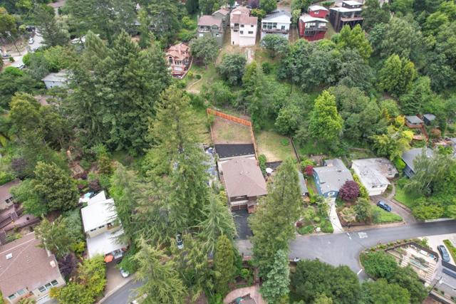 1815 Woodhaven Way, Oakland CA: https://media.crmls.org/mediaz/1e36fcf3-7858-48be-9f71-0a5c24d1d026.jpg