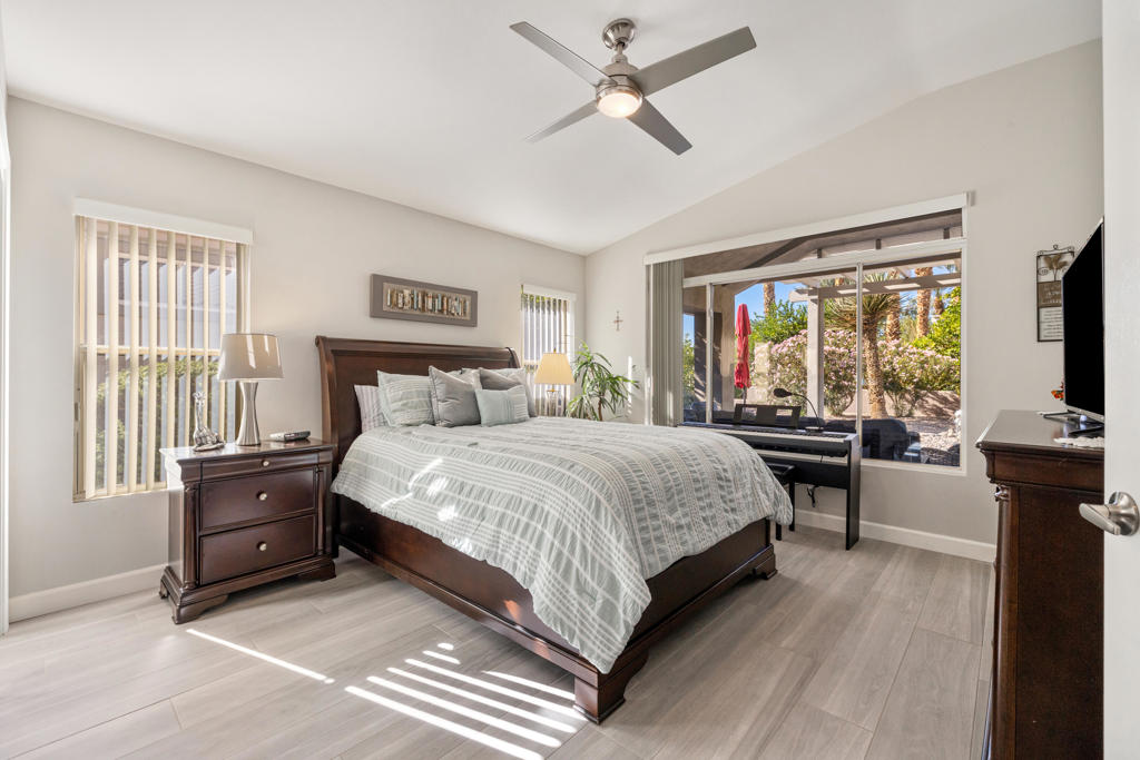 MLS #219138622DA image #17