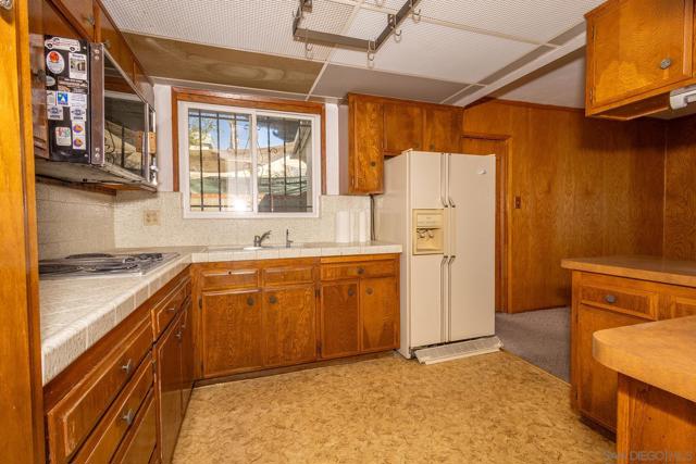 2585 Cowley Way, San Diego CA: https://media.crmls.org/mediaz/1e375839-be2a-41ea-99e2-a36ebd2a6c56.jpg