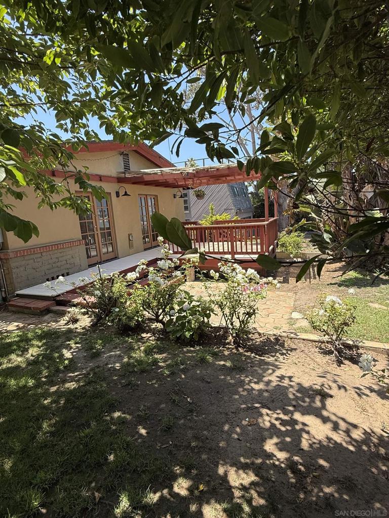 950 Stratford - photo 3