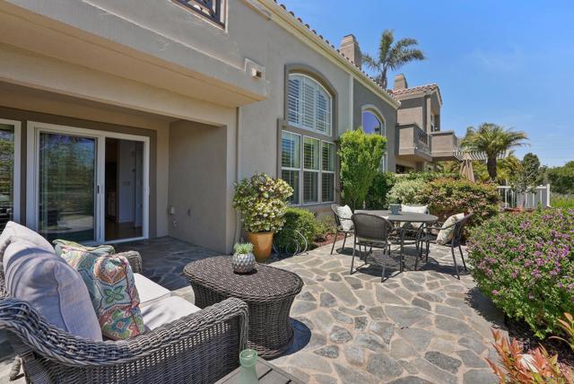 Detail Gallery Image 24 of 45 For 1636 Cormorant Dr, Carlsbad,  CA 92011 - 2 Beds | 2/1 Baths