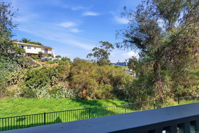 Detail Gallery Image 13 of 32 For 4950 Lantana Dr #6,  San Diego,  CA 92105 - 2 Beds | 2 Baths