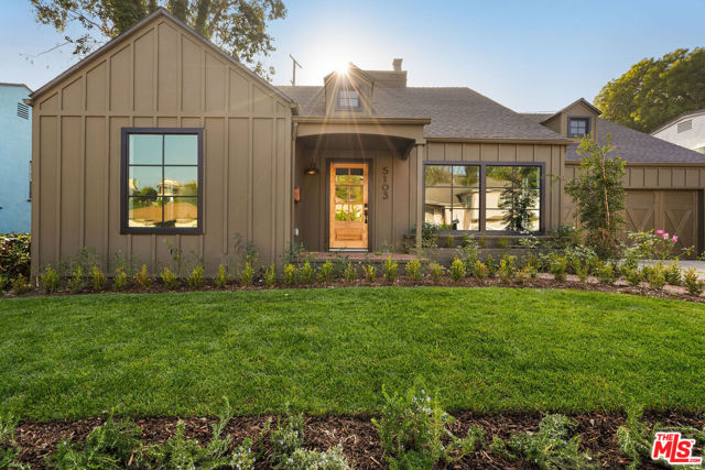 5103 Parkglen Avenue, Los Angeles CA: https://media.crmls.org/mediaz/1e3b7589-1670-459c-9afa-76c3be94da57.jpg