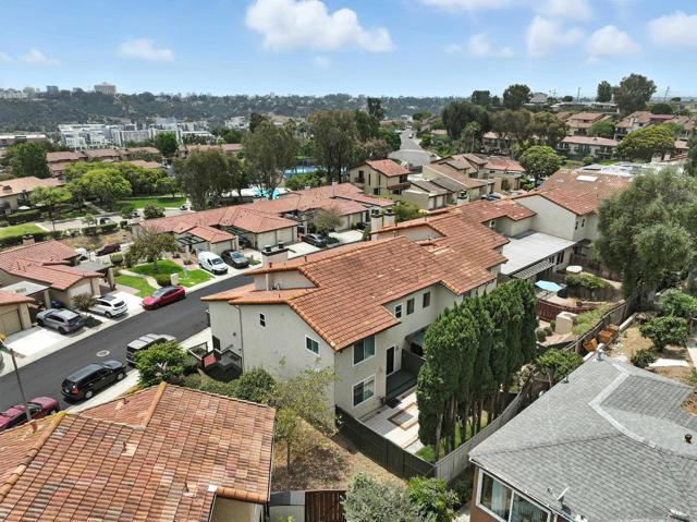 6974 Camino Pacheco, San Diego CA: https://media.crmls.org/mediaz/1e3c3d85-50cf-4657-8ccb-80e71716f692.jpg