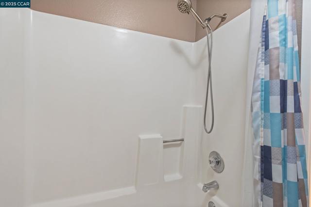 220 Apollo, Hercules CA: https://media.crmls.org/mediaz/1e3d543b-57be-4f72-a806-cb65e07b4d9d.jpg