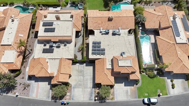 23 Pine Valley Drive, Rancho Mirage CA: https://media.crmls.org/mediaz/1e3d7f55-615d-4b2d-b7d3-3eafe110ab0b.jpg