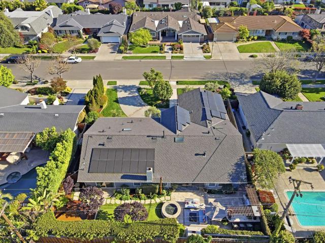 1351 Robsheal Drive, San Jose CA: https://media.crmls.org/mediaz/1e3e023e-30ed-4490-8aec-d3db0d1b945f.jpg