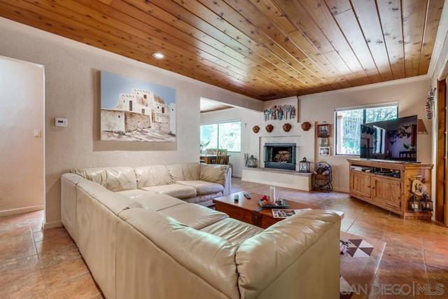1511 Alpine Terrace Rd, Alpine CA: https://media.crmls.org/mediaz/1e3e52a2-2ad8-4ddf-a4f7-582066b29a0a.jpg