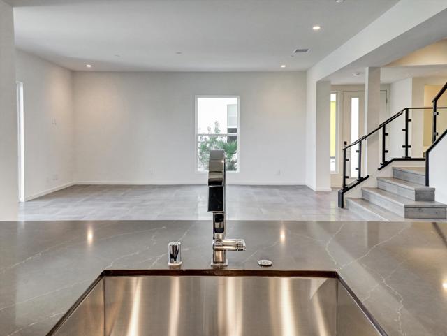 766 Obsidian Loop E E Loop, Palm Springs CA: https://media.crmls.org/mediaz/1e3e9e45-93c0-4184-9325-3049f7511ac3.jpg