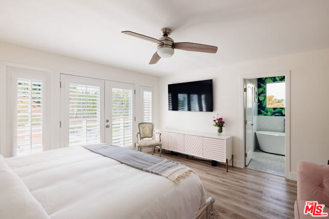 3739 Barry Avenue, Los Angeles CA: https://media.crmls.org/mediaz/1e3ef4d4-27ab-4432-90e1-0c442c888f7a.jpg
