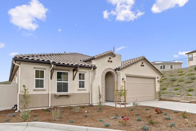 1238 Topanga Dr, San Marcos CA: https://media.crmls.org/mediaz/1e3efddf-5be7-4a04-bbd3-f7f23ece1d5d.jpg