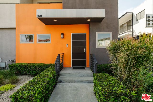 6072 Pickford Street, Los Angeles CA: https://media.crmls.org/mediaz/1e3ff0d7-5318-4a1f-bbde-ad3ea73b5c73.jpg