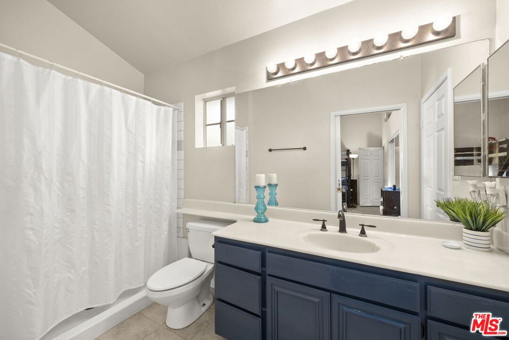 1E40C1D1 B077 4Aa9 855C 8866923F30B5 18987 Gault Street, Reseda, Ca 91335 &Lt;Span Style='BackgroundColor:transparent;Padding:0Px;'&Gt; &Lt;Small&Gt; &Lt;I&Gt; &Lt;/I&Gt; &Lt;/Small&Gt;&Lt;/Span&Gt;