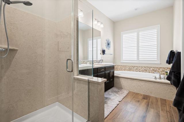 36 Freeport Court, Discovery Bay CA: https://media.crmls.org/mediaz/1e427ac5-979b-454d-99d1-88294be876c5.jpg