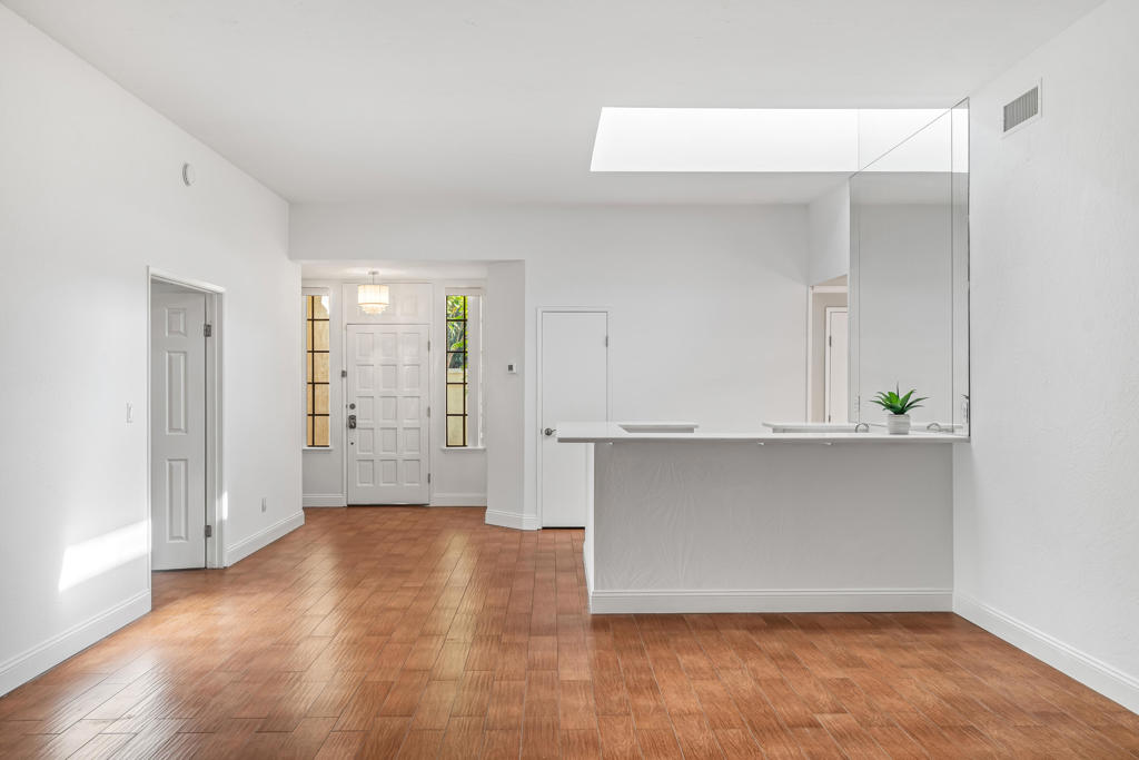 MLS #219139260PS image #10