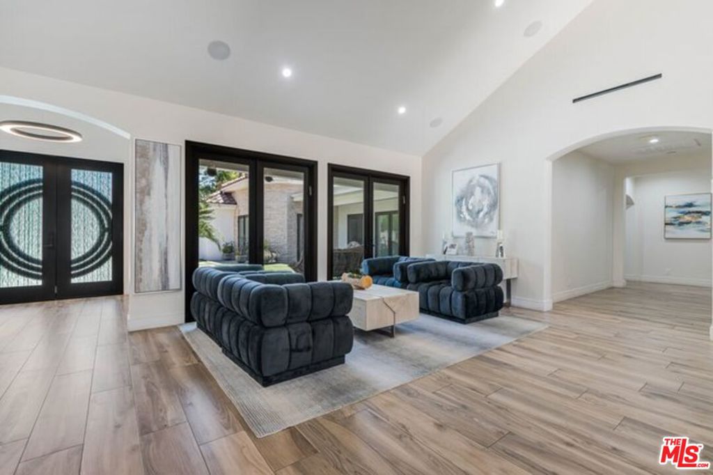 MLS #26863591 image #9