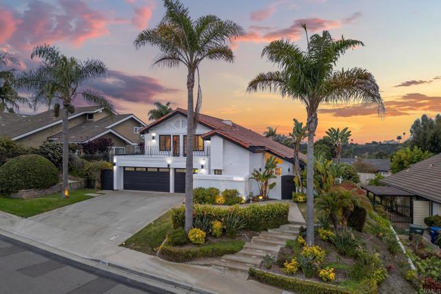 1033 Via Mil Cumbres, Solana Beach CA: https://media.crmls.org/mediaz/1e434033-733b-481c-aacc-c75eeb6dced0.jpg