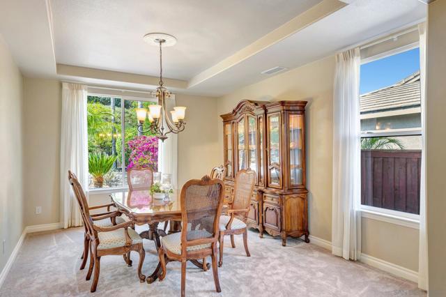 23860 Hollingsworth Dr, Murrieta CA: https://media.crmls.org/mediaz/1e449f0f-ee9c-4ec1-a3e9-6998ac23d567.jpg