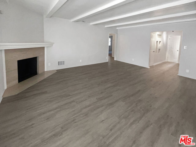 7607 Ben Avenue photo 7