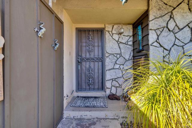 6800 Colorado Ave, La Mesa CA: https://media.crmls.org/mediaz/1e453997-cc25-4390-ba51-95d692bf0ec8.jpg