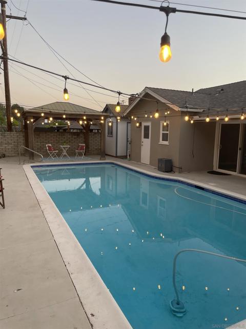 1187 Tangerine St, El Cajon CA: https://media.crmls.org/mediaz/1e454b16-22a2-49d3-ad2e-f3485ae416fd.jpg