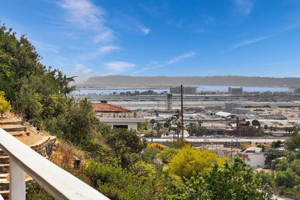 MLS #250032243SD image #15