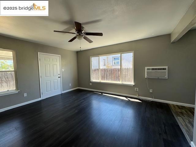 506 W 15Th St, Antioch CA: https://media.crmls.org/mediaz/1e4661a3-7fad-418b-af2c-163181d5339a.jpg