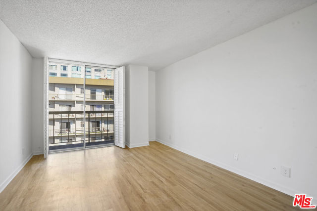 10751 Wilshire Boulevard, Los Angeles CA: https://media.crmls.org/mediaz/1e470498-24c2-473e-9ebd-416aefeef040.jpg