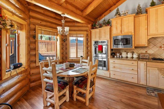 1925 Baldwin Lake Road, Big Bear CA: https://media.crmls.org/mediaz/1e47064e-e173-49c7-ac75-76f175449f3c.jpg