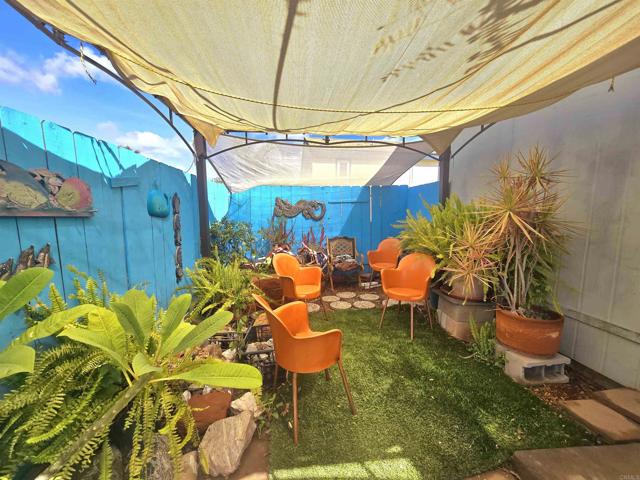 450 E Bradley Avenue, El Cajon CA: https://media.crmls.org/mediaz/1e496adc-6746-446f-a7ec-74173d2bd074.jpg