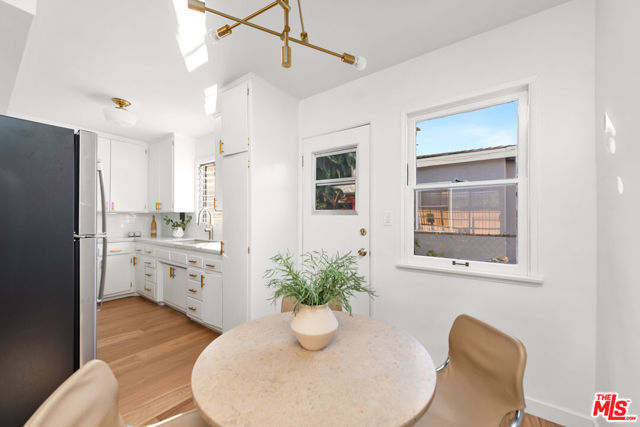 1625 Centinela Avenue, G photo 6