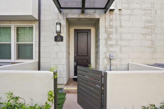 16755 Coyote Bush Drive, San Diego CA: https://media.crmls.org/mediaz/1e4bf95e-fd9f-40db-a968-c70168119285.jpg
