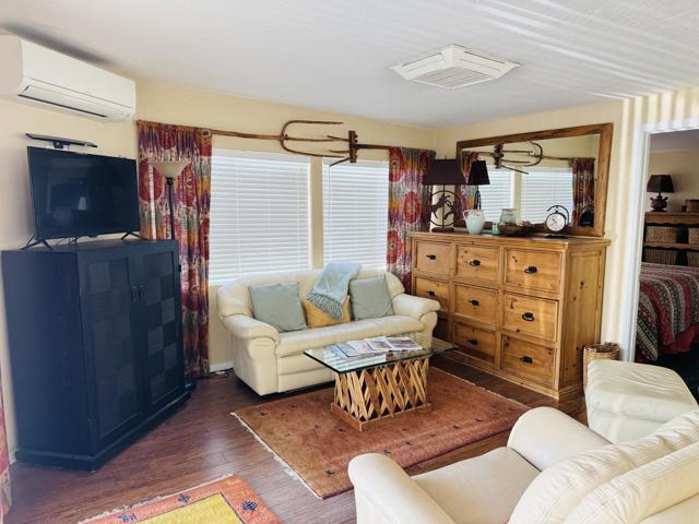 252 Raincloud Street, Palm Springs CA: https://media.crmls.org/mediaz/1e4e372f-a812-43dc-98a0-07964a211c01.jpg