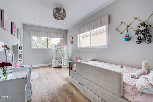 Detail Gallery Image 18 of 27 For 1202 1st St, Hermosa Beach,  CA 90254 - 3 Beds | 2 Baths