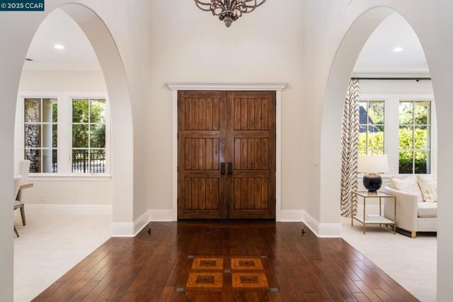 160 Camille Ave, Alamo CA: https://media.crmls.org/mediaz/1e4f03a2-8b81-4b05-b886-7e7482f45295.jpg