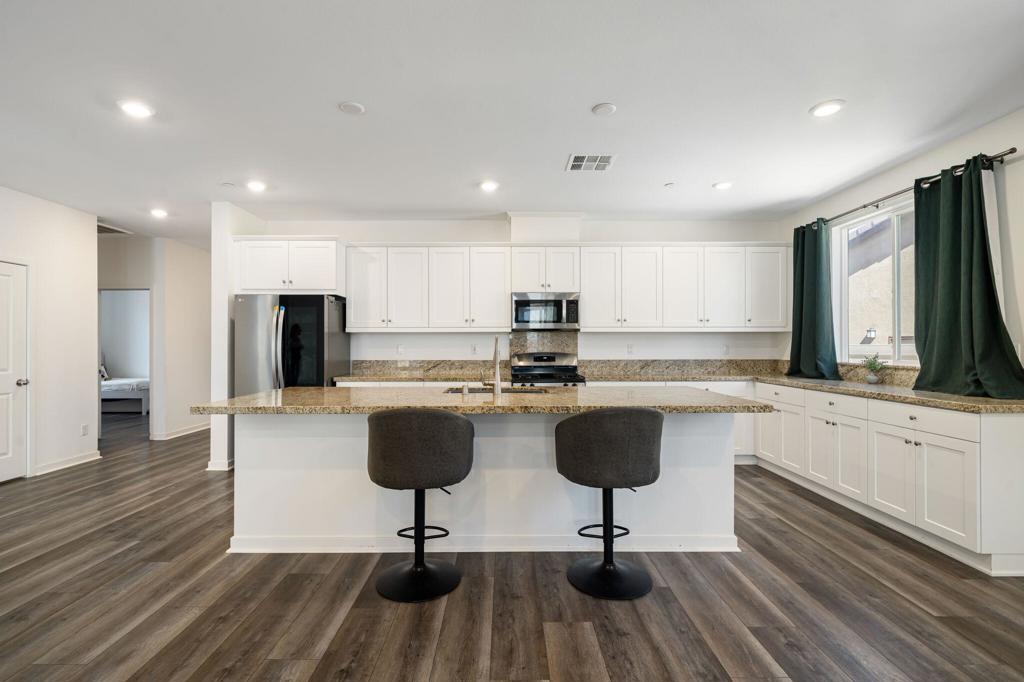 MLS #219137284DA image #6