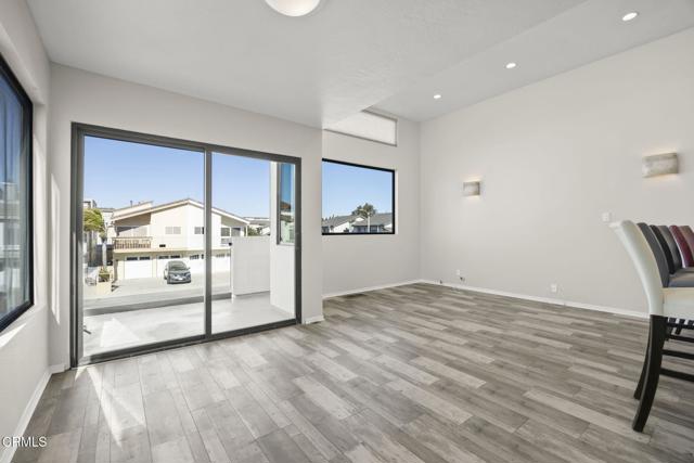 Detail Gallery Image 9 of 53 For 116 La Brea St, Oxnard,  CA 93035 - 2 Beds | 2 Baths