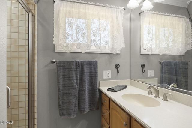 122 Taft Avenue, Ventura CA: https://media.crmls.org/mediaz/1e52bd60-ec2d-4c22-a015-80e466db88ff.jpg