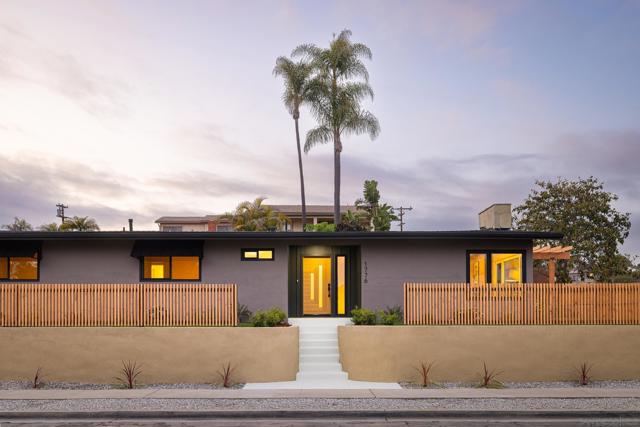1776 Archer St, San Diego CA: https://media.crmls.org/mediaz/1e53f4cc-1f4c-4ae8-b262-97f3f8387773.jpg