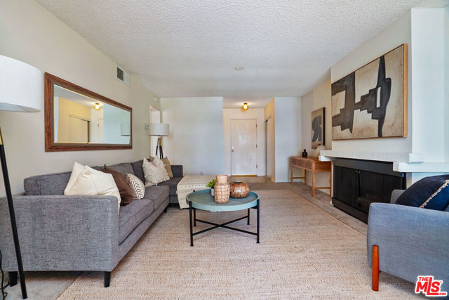 7205 Summertime Lane photo 5