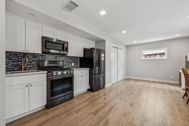 40 Eastlake Avenue, Pacifica CA: https://media.crmls.org/mediaz/1e552504-f27c-48ba-893c-183e9e9a7d65.jpg